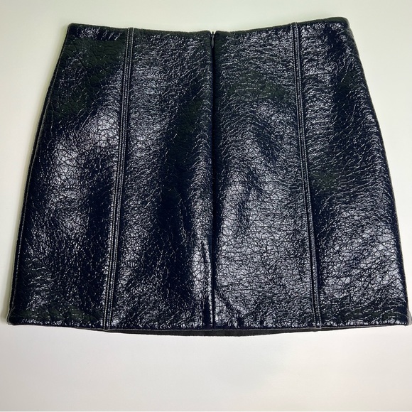 Ba&sh Crinkle Patent Faux Leather Mini Pencil Skirt Dark Navy Blue Size L - Picture 10 of 12